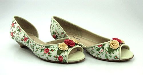Sapatilha  Floral marfim com vermelho n° 36